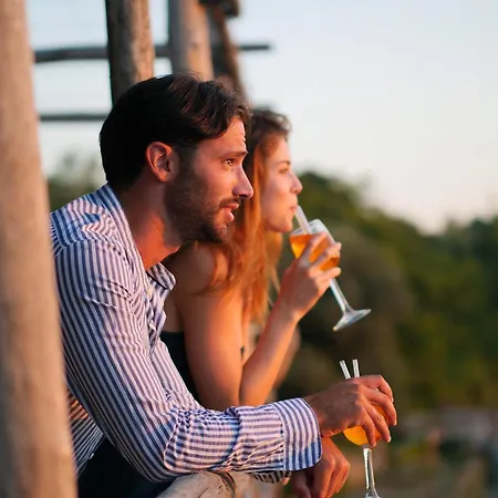 Il Girasole 3* Ανακάπρι