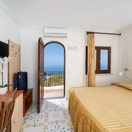 Il Girasole Hotel 3*