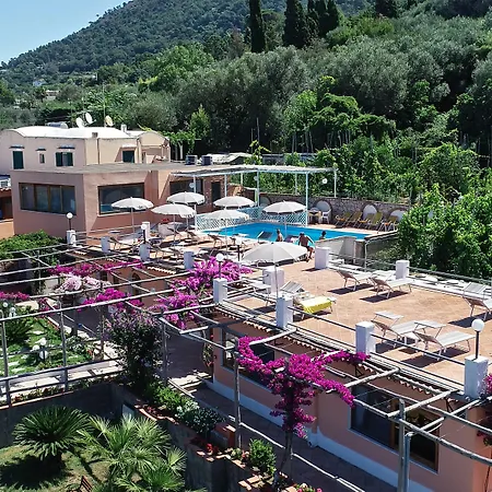 Il Girasole Otel 3*